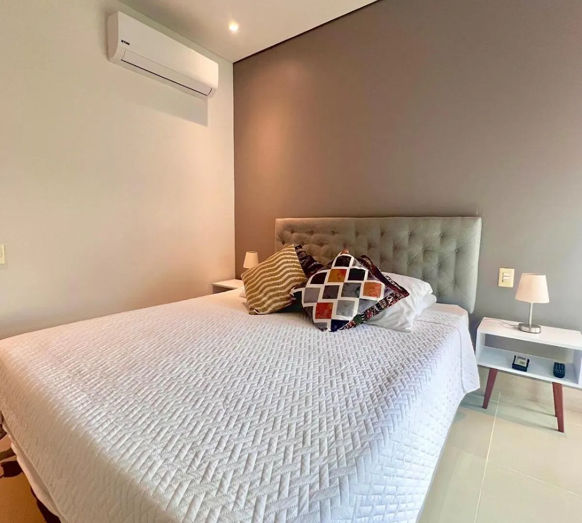 Apartamento De Tres Habitaciones Frente Al Mar Cartagena شقة