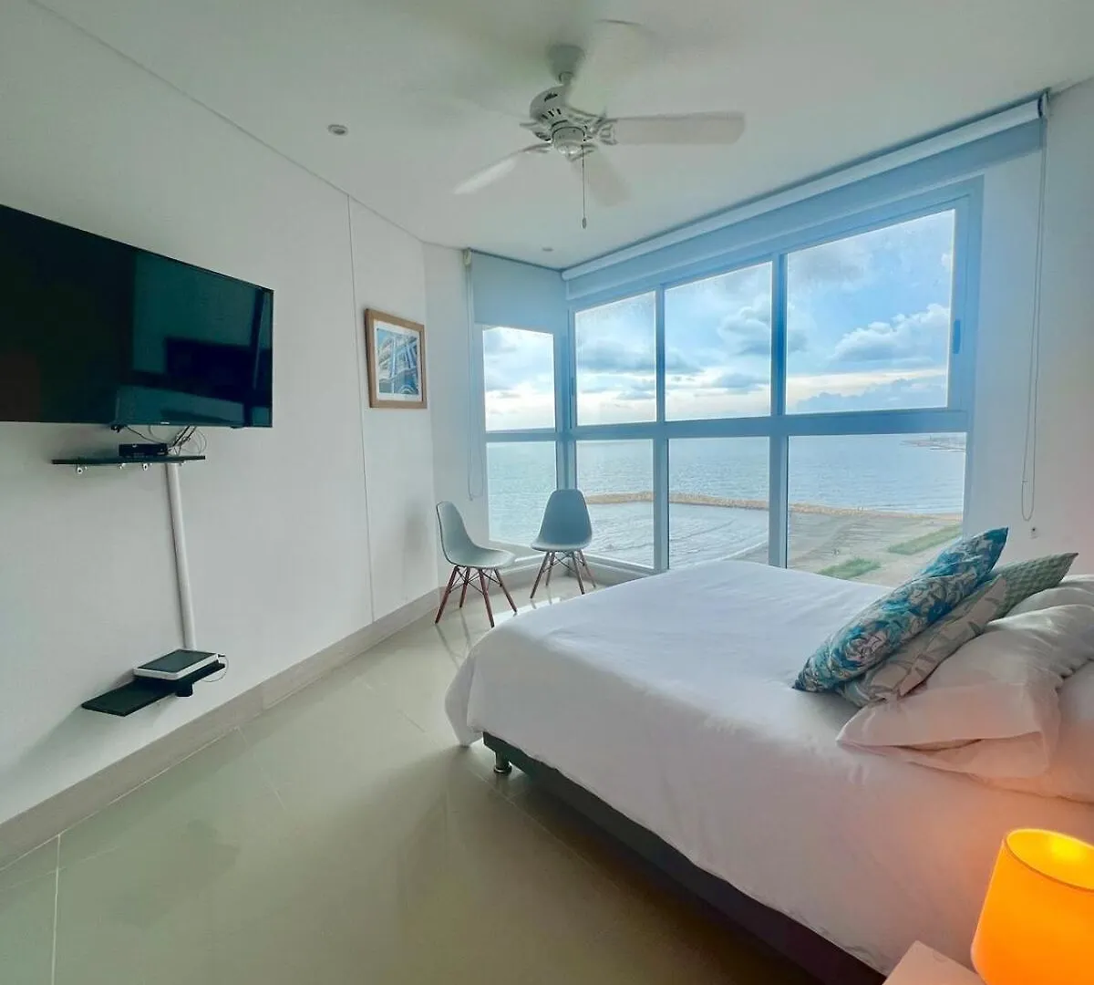 شقة Apartamento De Tres Habitaciones Frente Al Mar Cartagena